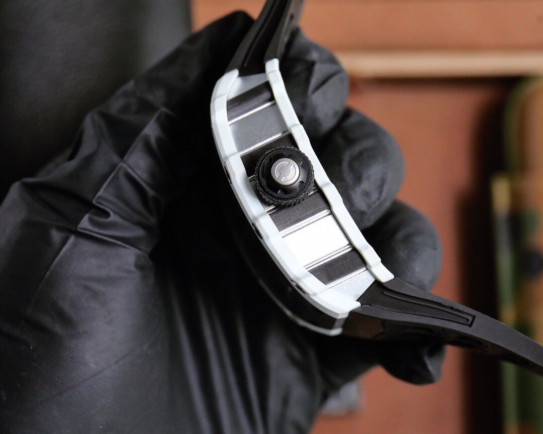 Richard Miller RM 21 02