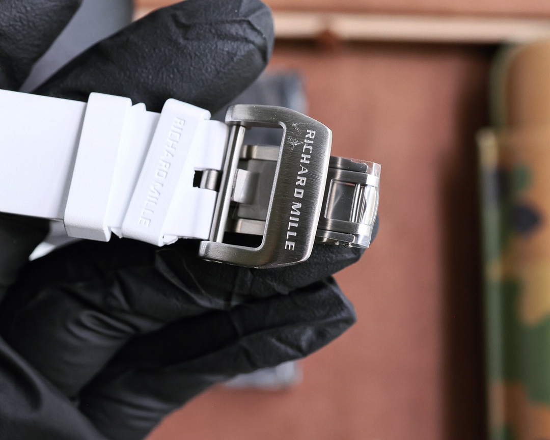 Richard Miller RM 38 02