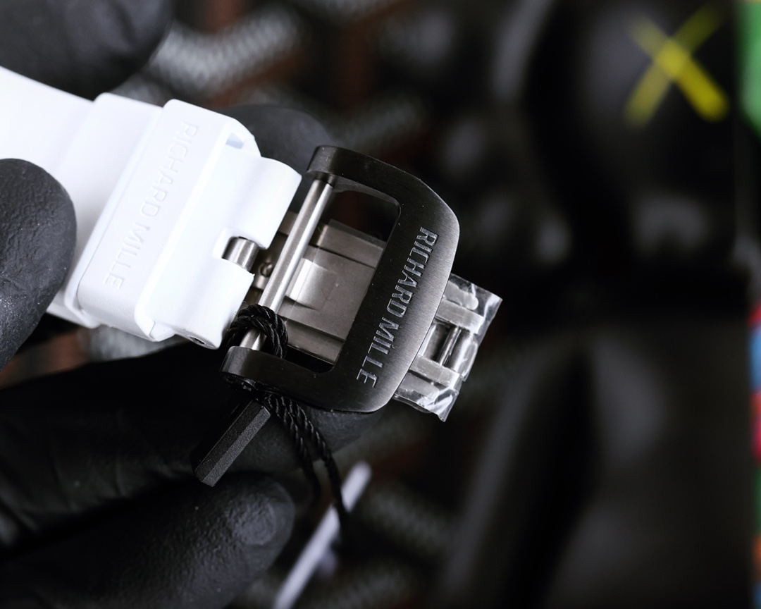 Richard Miller RM 61 01