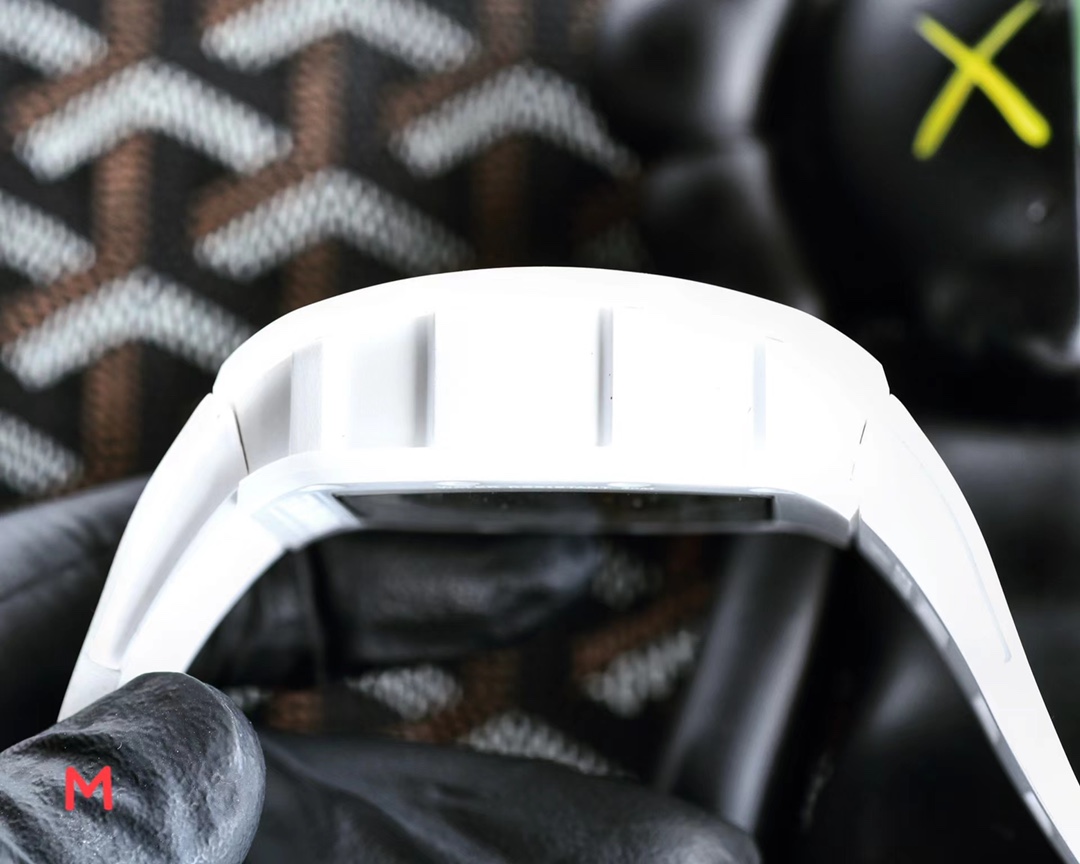 Richard Miller RM 055