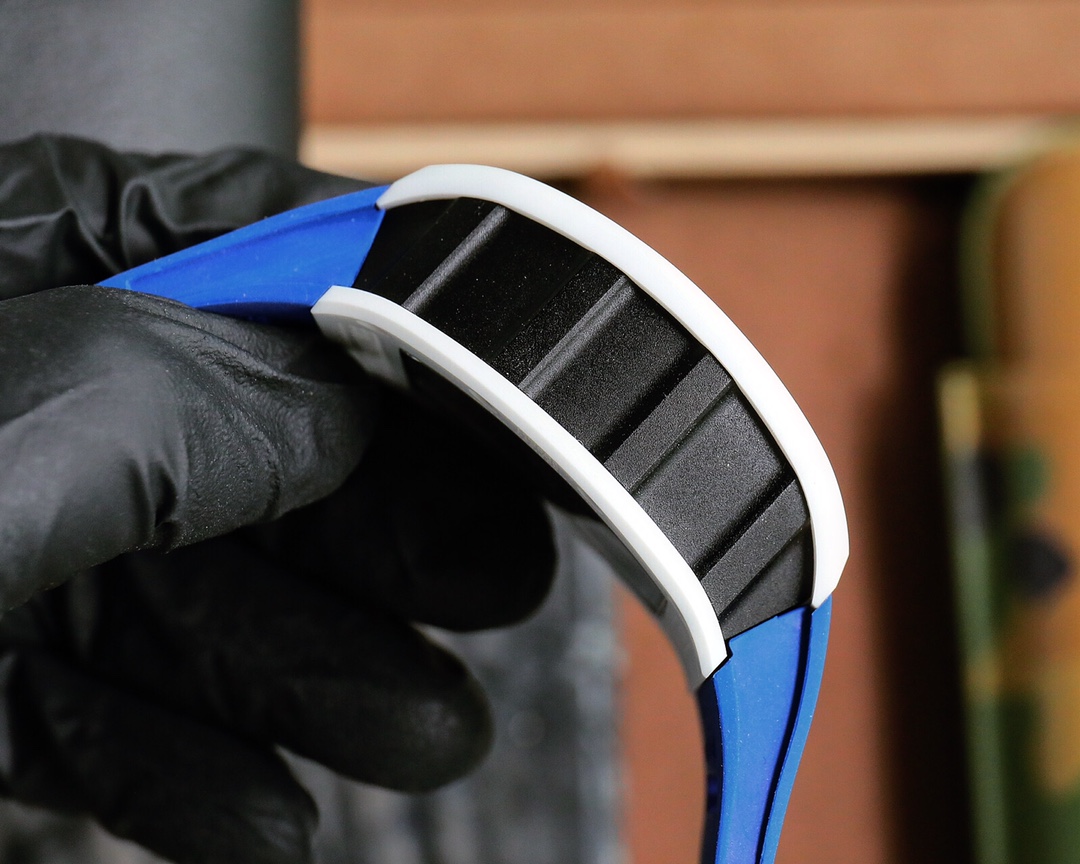 Richard Miller RM 11 03