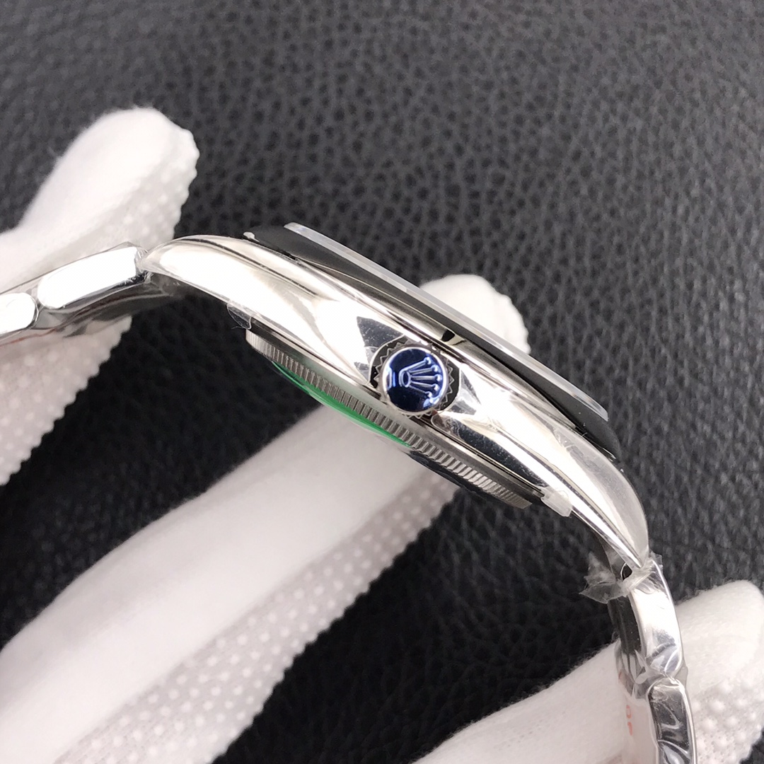 Rolex Journal Series 66