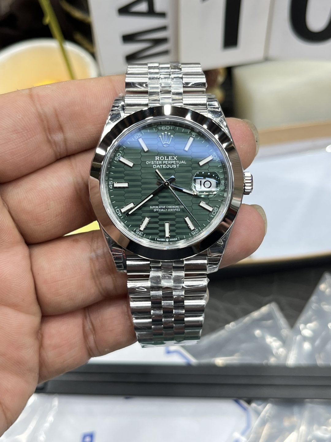 VS Rolex Datejust 454