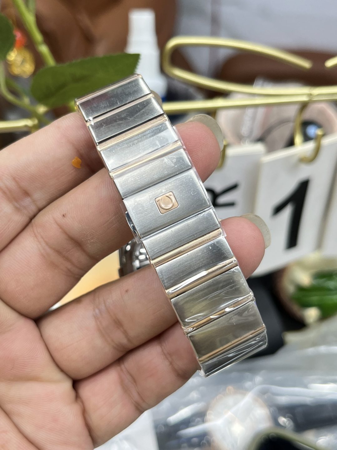 vs Omega Constellation