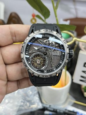 BBR Roger Dubuis V5 565