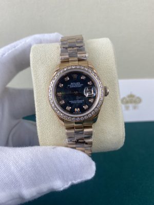 13382679041640555 Royal Live Shot Rolex Log Mother-of-Pearl 28mm