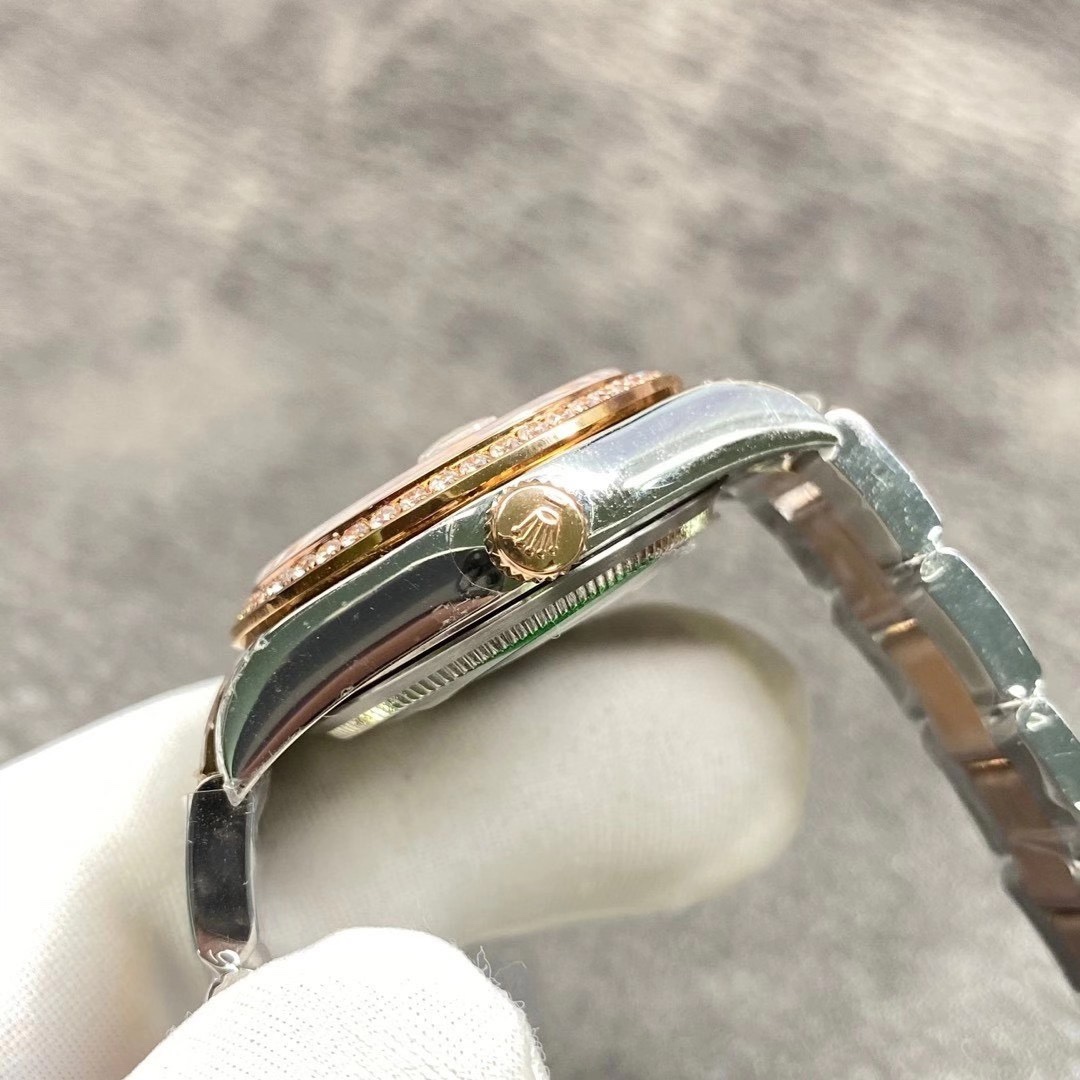 Rolex Diary, 31mm diameter!