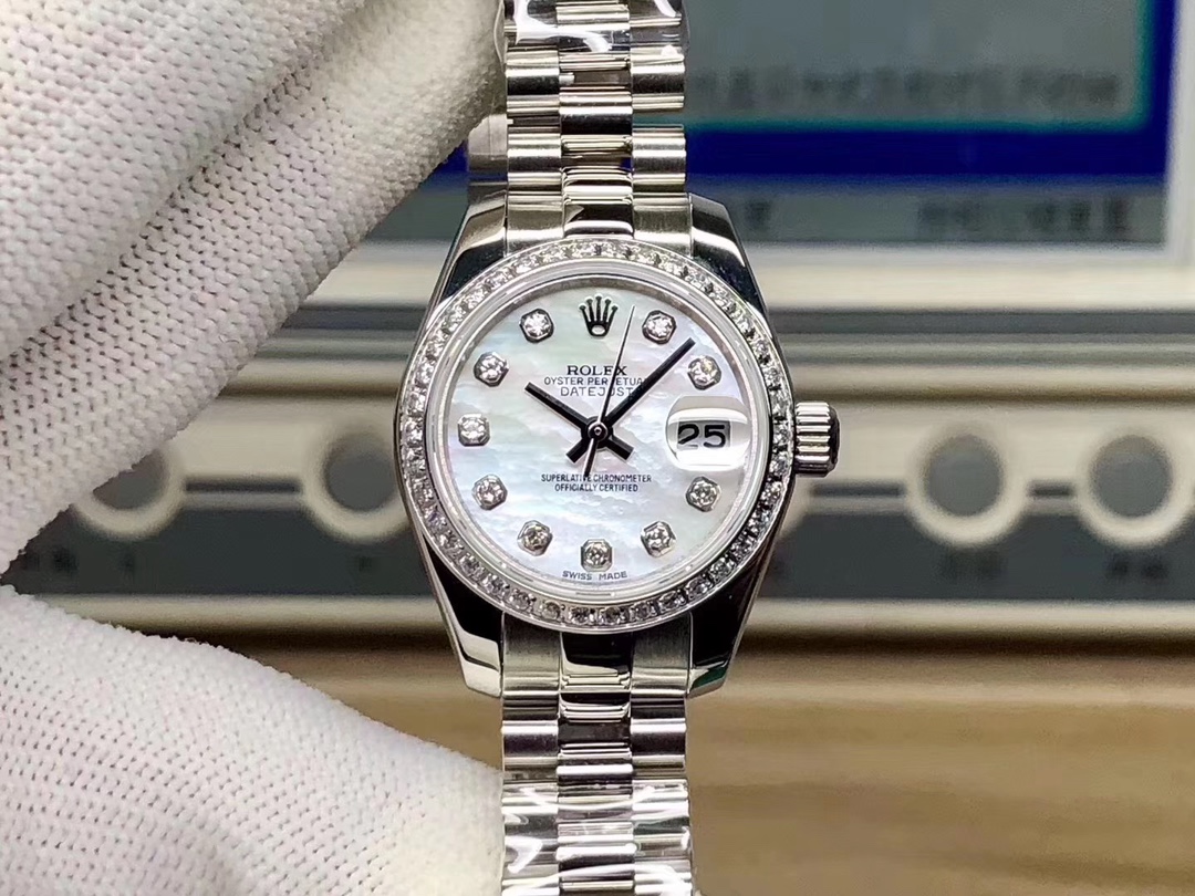 Rolex Datejust Size 28 Ladies Female labor
