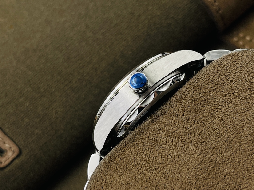 The OMEGA Omega Seamaster Goddess! 34 mm