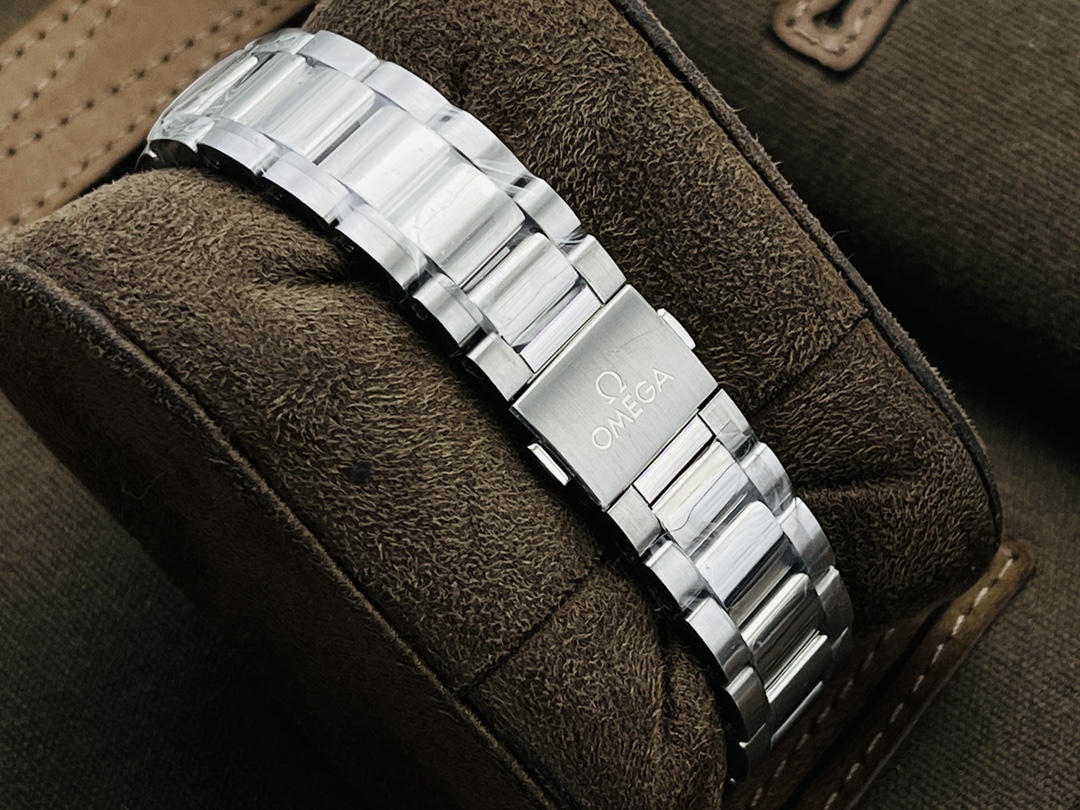 The OMEGA Omega Seamaster Goddess! 34 mm