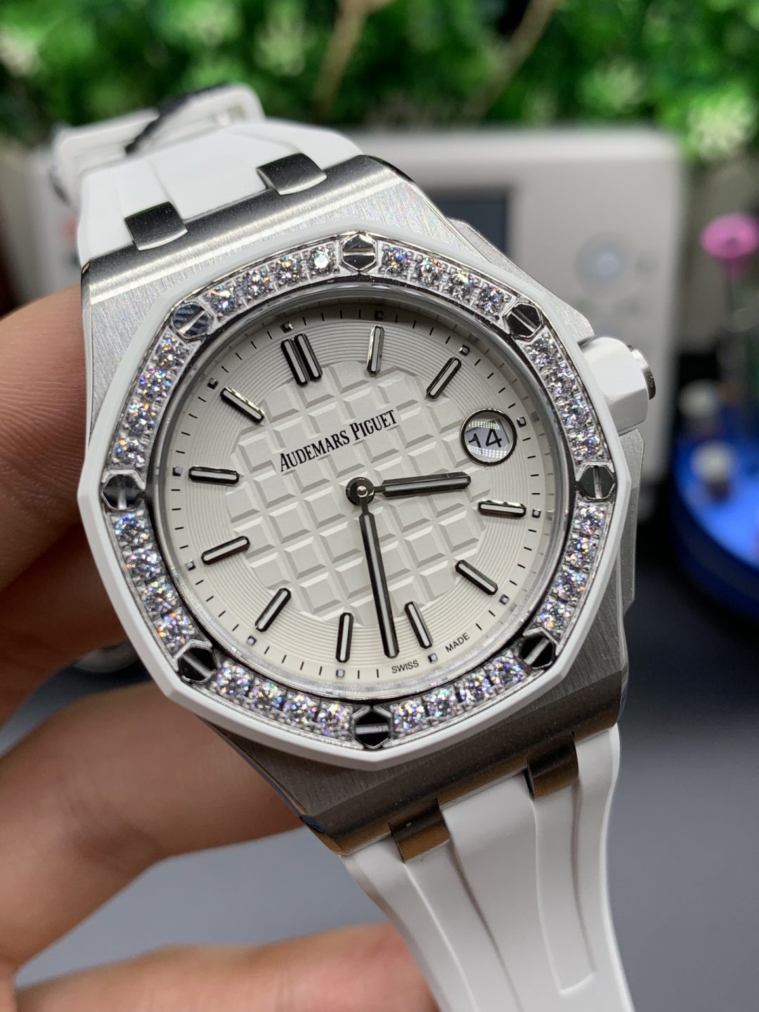 Ap factory Audemars Piguet, milk white