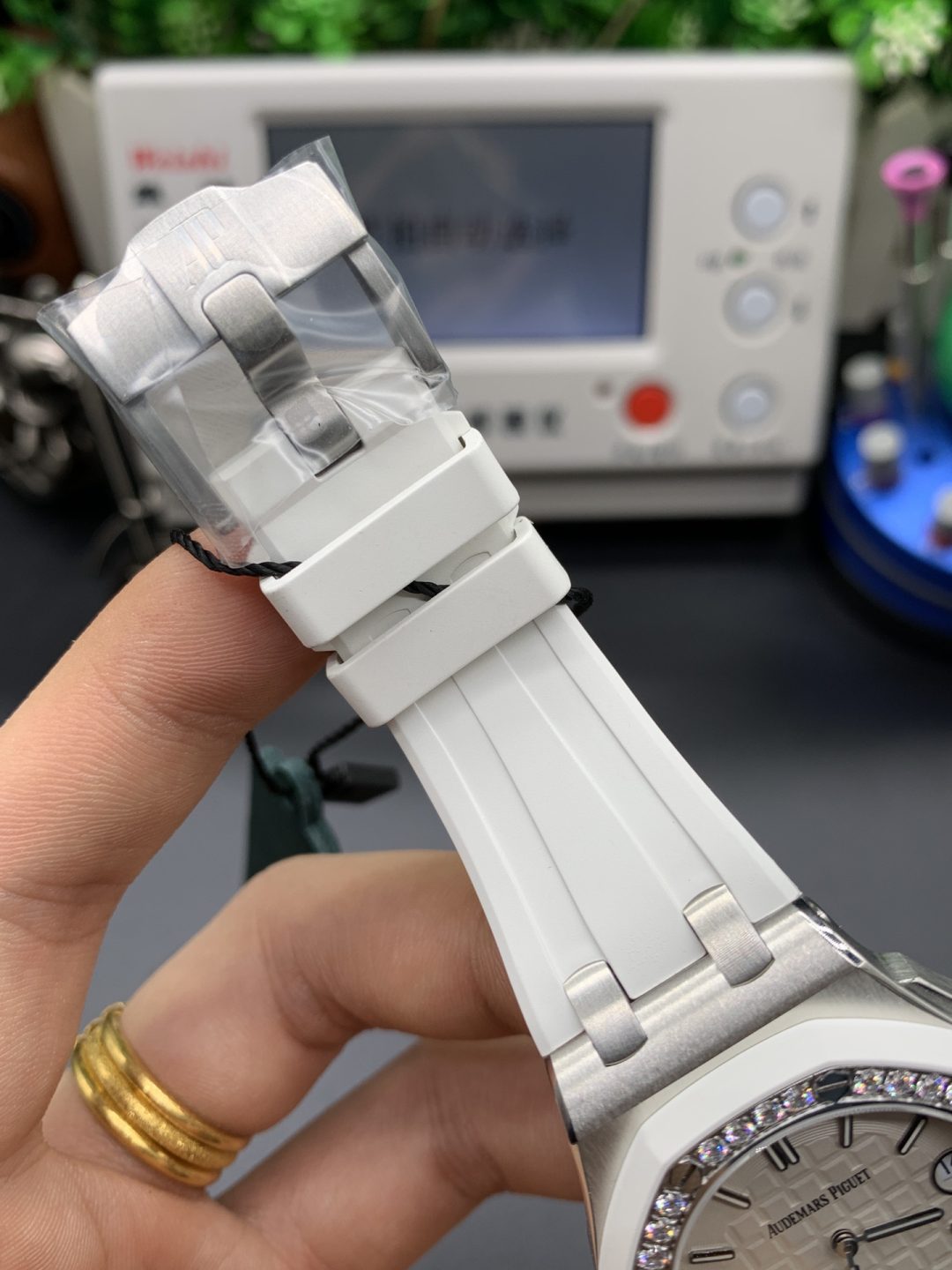 Ap factory Audemars Piguet, milk white