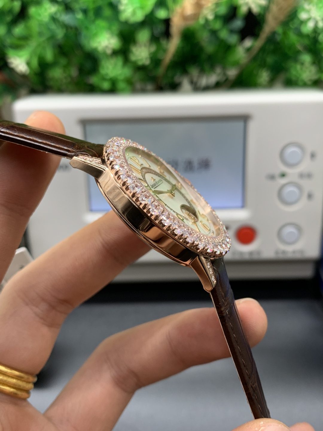 ZF Full Diamond Dating