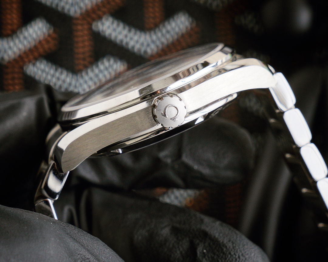 🎩 OMEGA Seamaster Series 3453