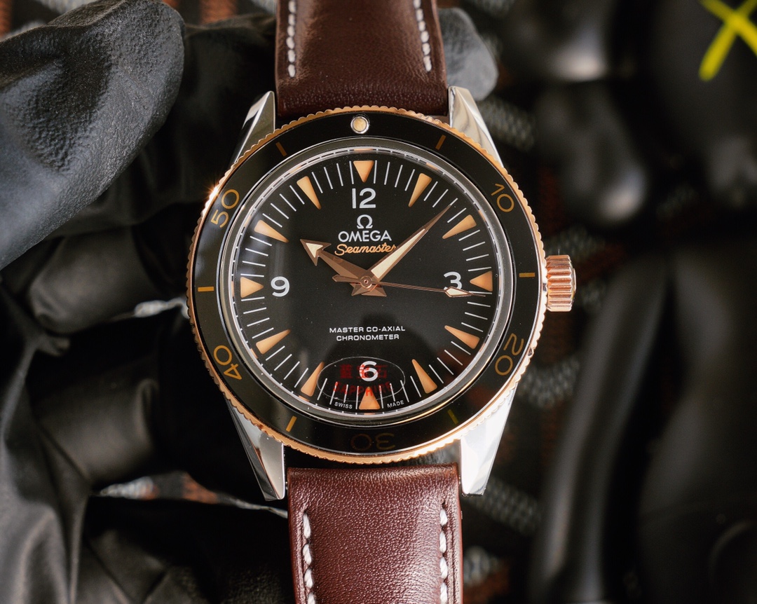 Omega Seamaster 300 Series Ghost Party 007