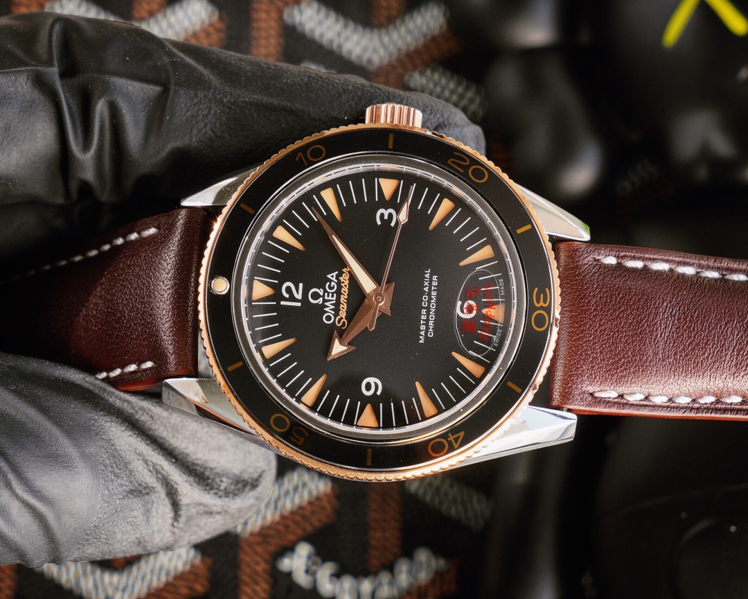 Omega Seamaster 300 Series Ghost Party 007