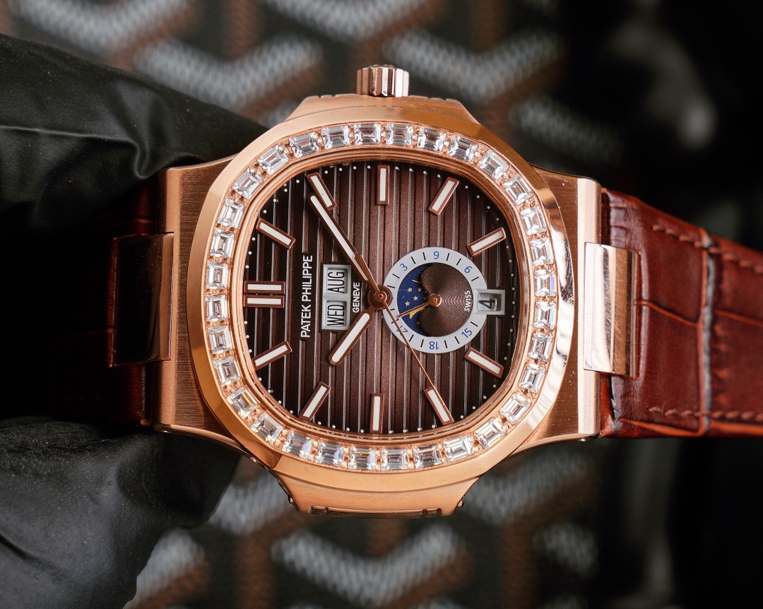 Patek Philippe Sporty Elegance Series 5726