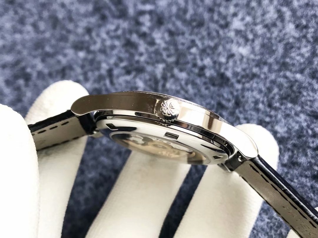 Patek Philippe Classic 5297G-001