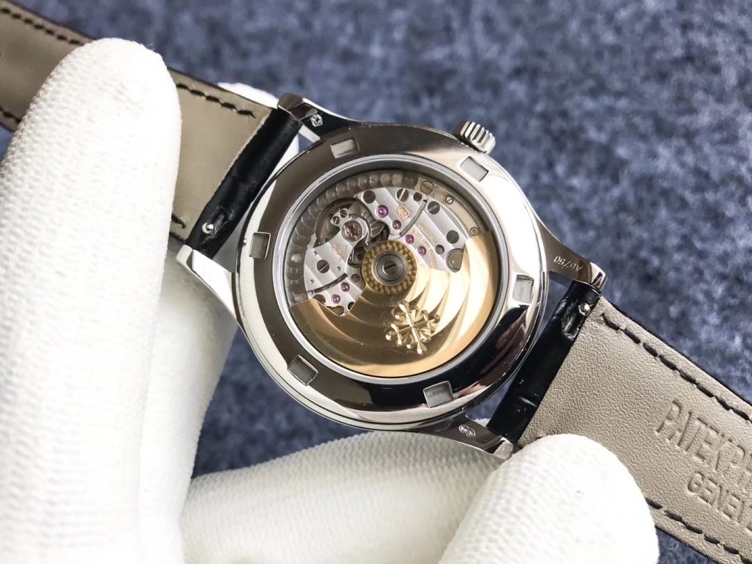 Patek Philippe Classic 5297G-001