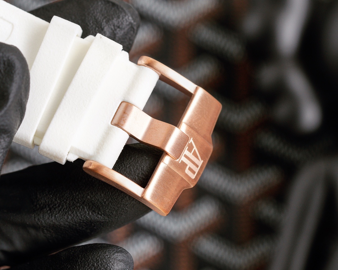 Audemars Piguet AP Royal Oak Series 3438