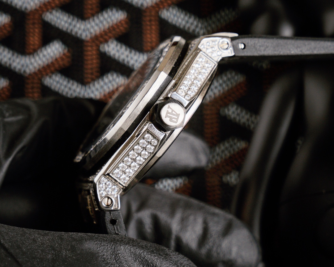 Audemars Piguet AP 4353