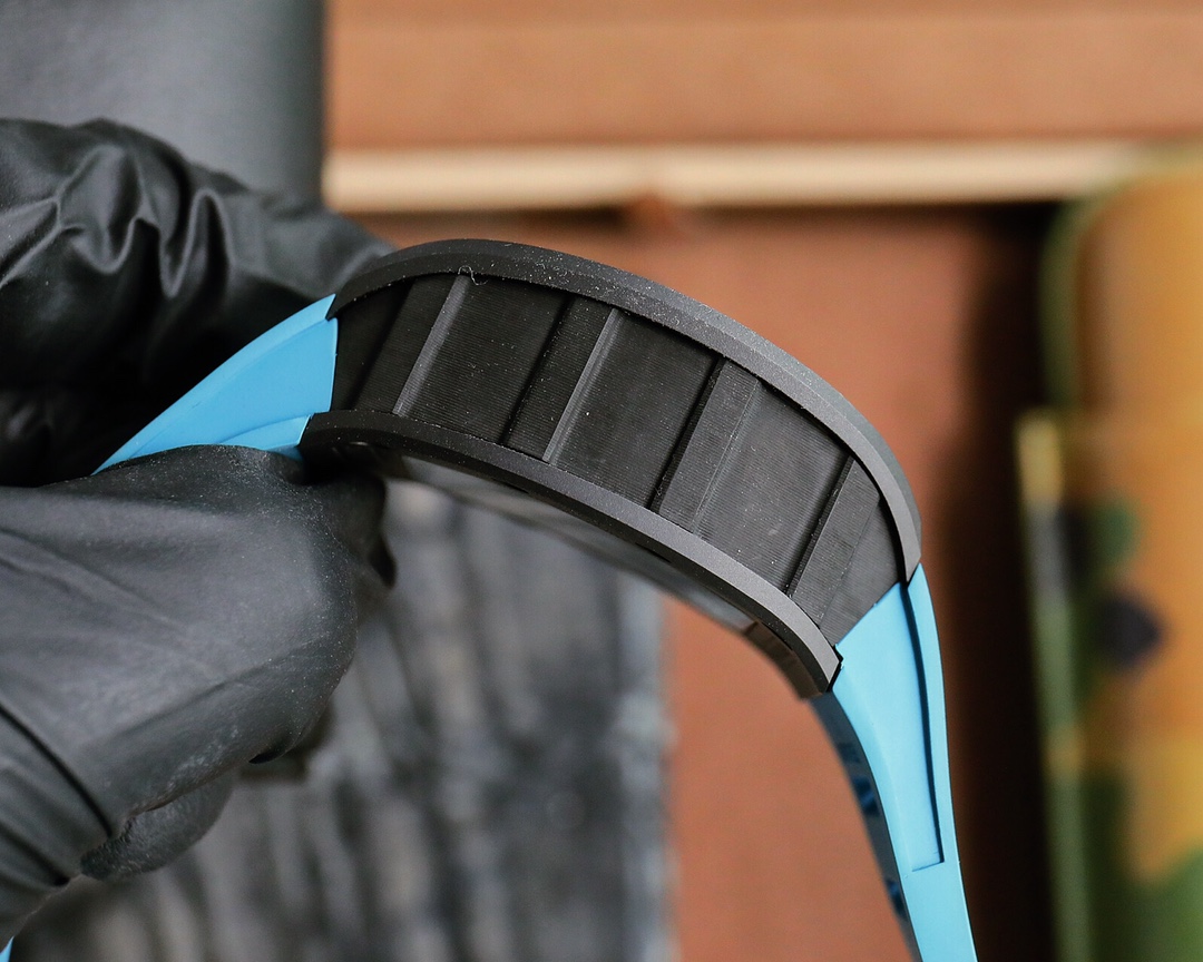 Richard Mill RM11-03